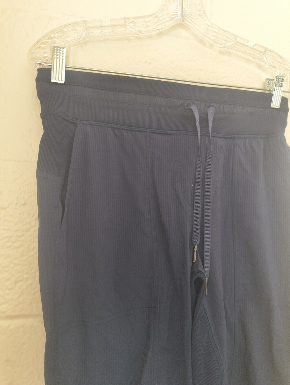 lululemon Ribbed Drawstring Pants - Sie 6 - Picture 4 of 8